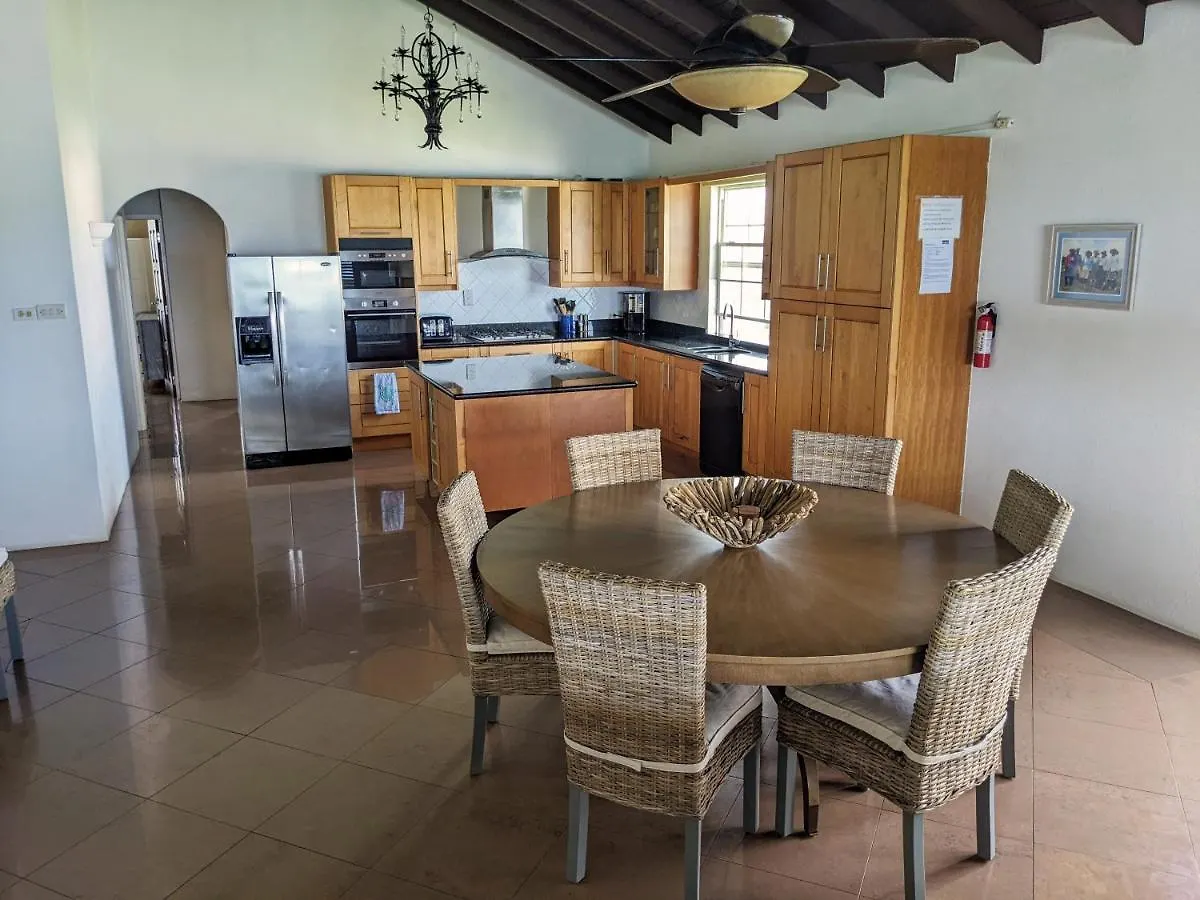 Διαμέρισμα Breezy Ocean Front Condo Close To The Best Beaches Κράιστ Τσερτς