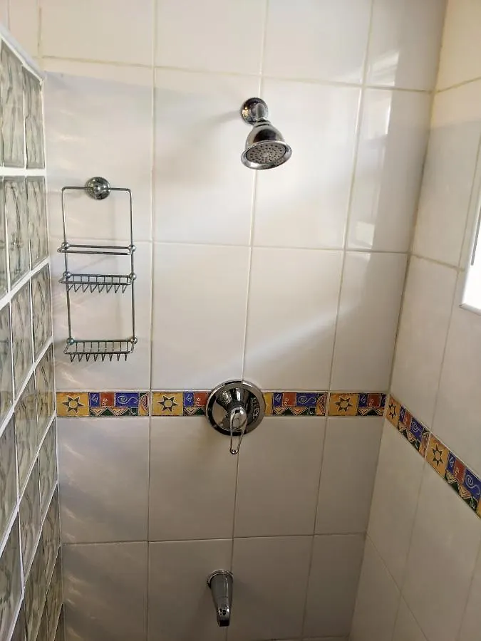 Breezy Ocean Front Condo Close To The Best Beaches Κράιστ Τσερτς 0*,